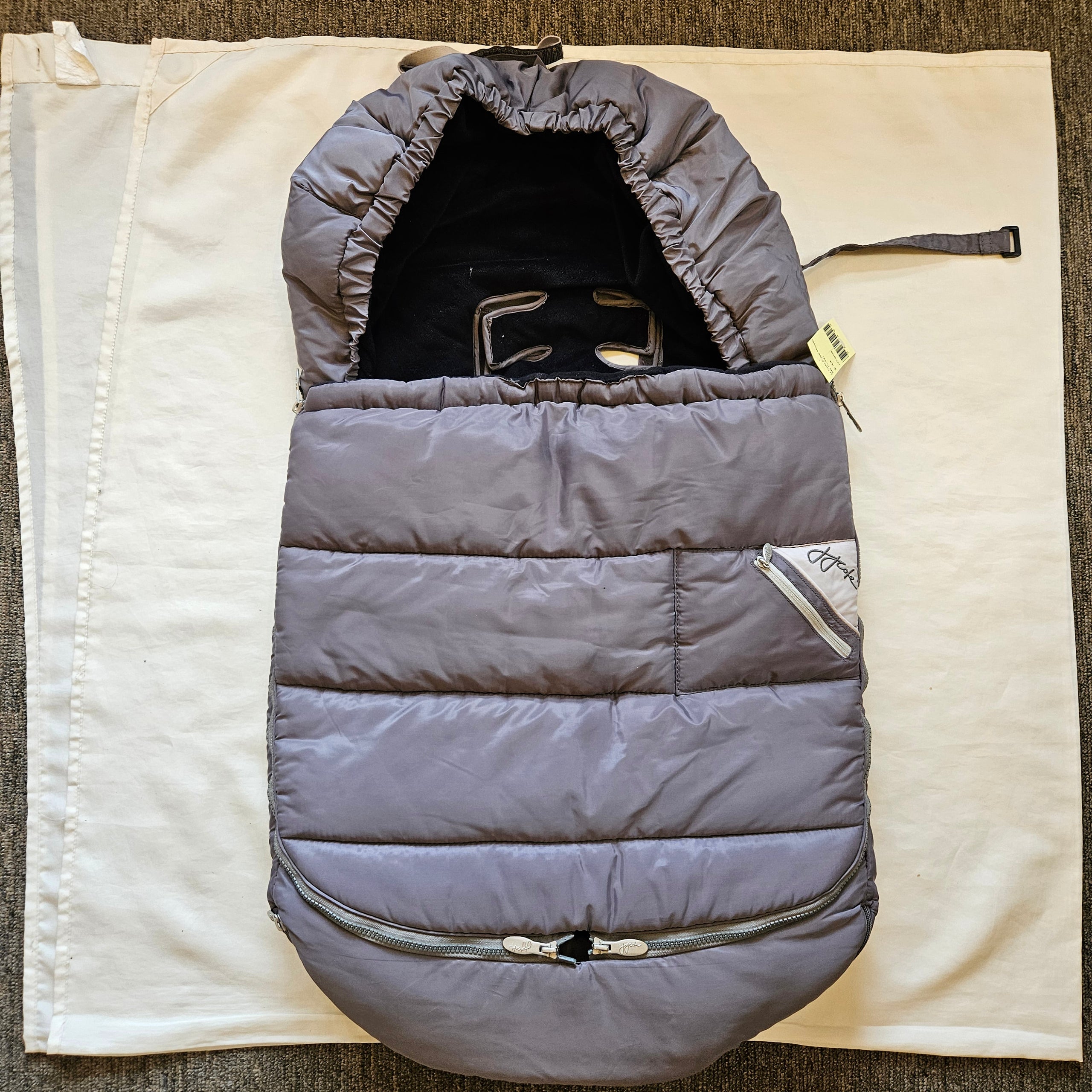 Jj cole polar bundleme cheap